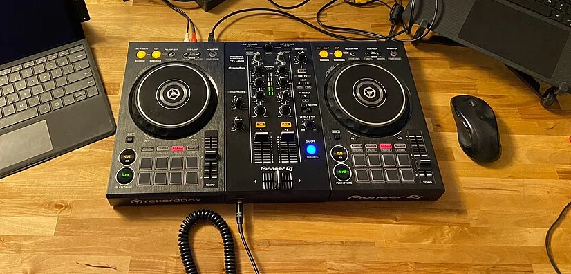 Pioneer DJ DDJ-400